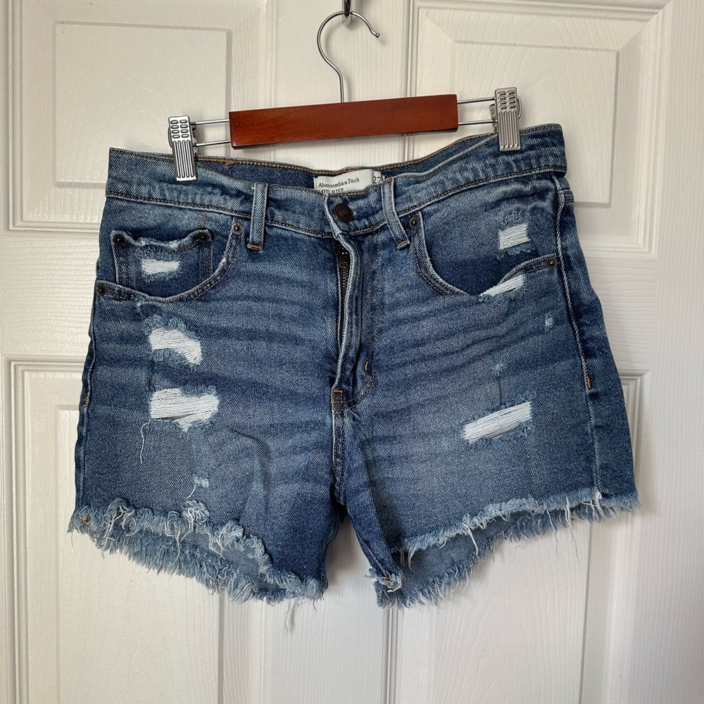 A&F High Rise Boyfriend Short